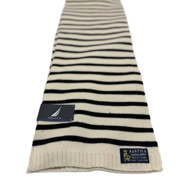 Classic Nautica Striped Scarf - New with Tags! ⚓ - Picture 6 of 11